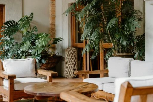 Relaxed Furniture Hub living space
