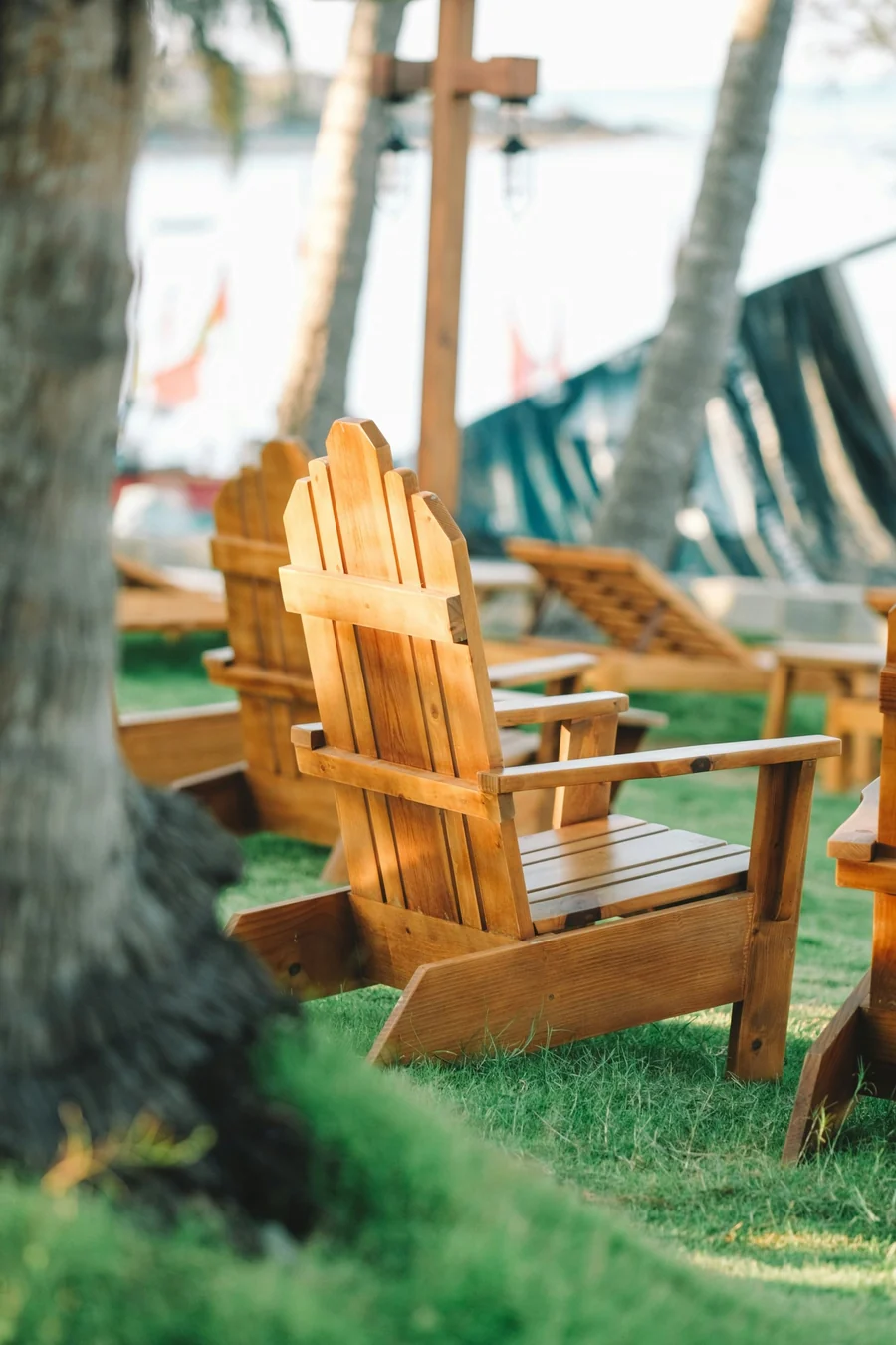 Handicraft wooden chair 2
